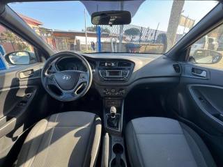 HYUNDAI i20 usata, con Climatizzatore