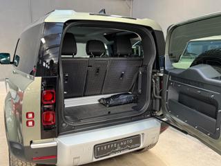 LAND ROVER Defender usata, con Fari LED