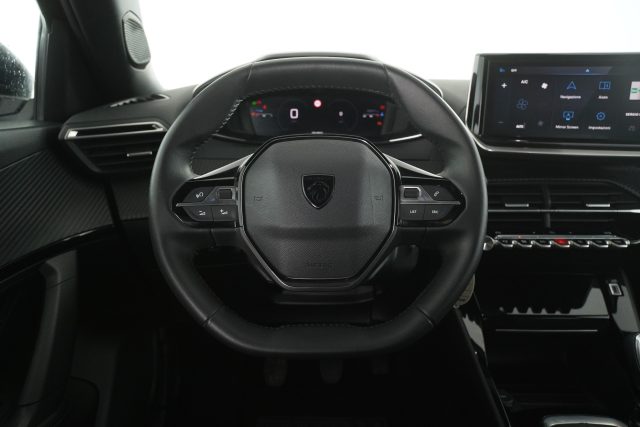 PEUGEOT 2008 usata 11