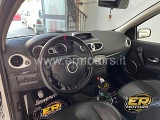 RENAULT Clio usata, con Chiusura centralizzata
