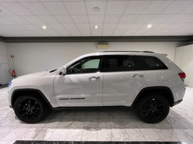 JEEP Grand Cherokee usata, con Alzacristalli elettrici