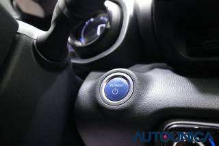 TOYOTA Yaris usata, con Bluetooth