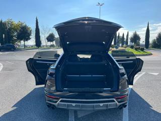 LAMBORGHINI Urus usata, con Volante in pelle