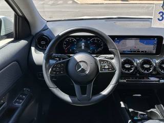 MERCEDES-BENZ GLA 200 usata, con Cerchi in lega