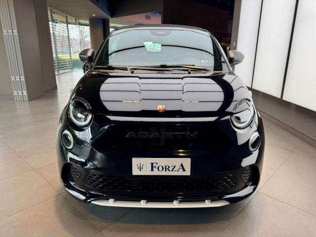 ABARTH 500C usata, con Airbag laterali