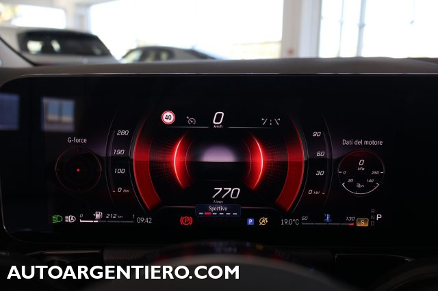 MERCEDES-BENZ GLA 180 usata, con Controllo vocale