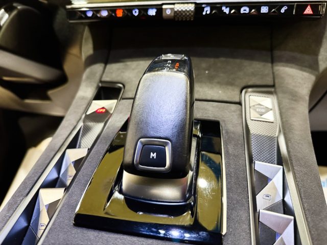 DS AUTOMOBILES DS 7 Crossback usata, con Touch screen