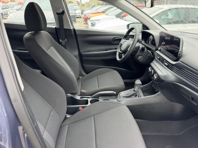 HYUNDAI i20 usata, con Climatizzatore