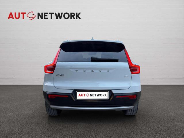 VOLVO XC40 usata, con Autoradio