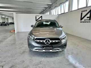 MERCEDES-BENZ GLA 180 usata, con Airbag