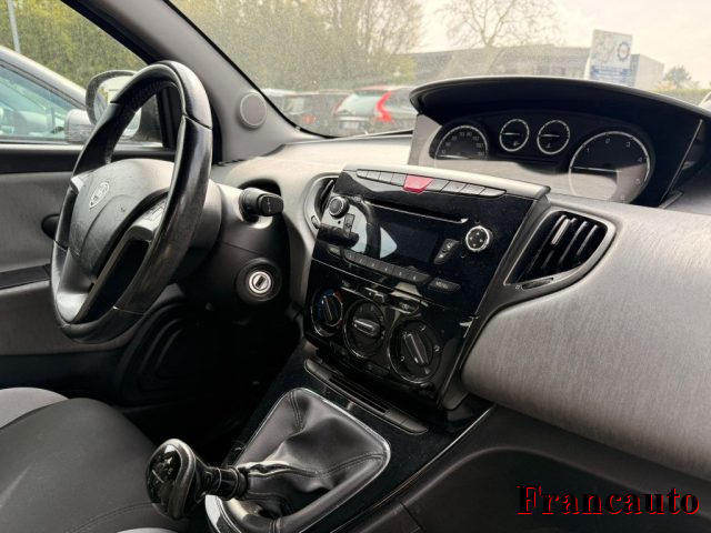 LANCIA Ypsilon usata, con Chiusura centralizzata