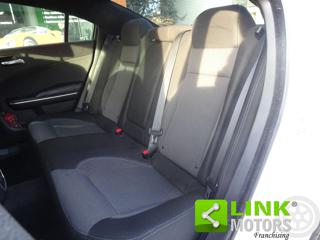 DODGE Charger usata, con Luci diurne