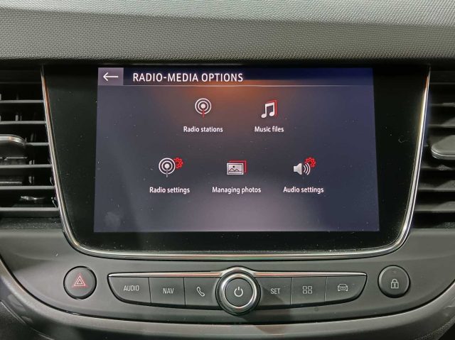 OPEL Crossland usata, con Specchietti laterali elettrici