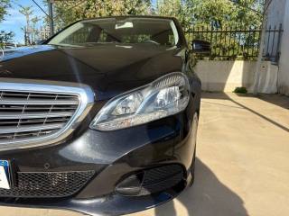 MERCEDES-BENZ E 200 usata, con Sedile posteriore sdoppiato