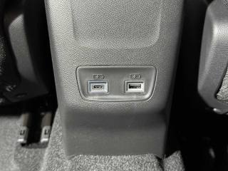 PEUGEOT 2008 usata 28