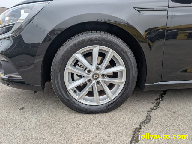 RENAULT Megane usata, con Climatizzatore