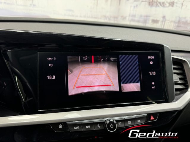 OPEL Grandland usata, con Park Distance Control