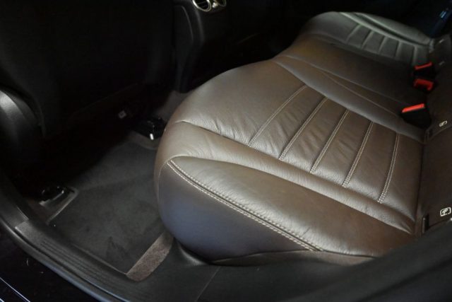 MERCEDES-BENZ GLC 220 usata 104