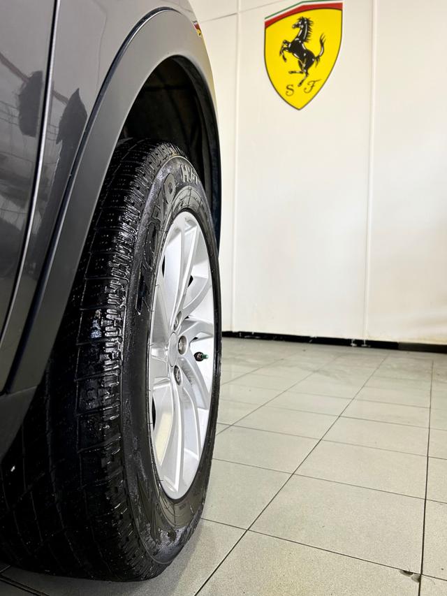 LAND ROVER Discovery Sport usata, con Specchietti laterali elettrici