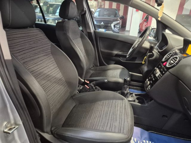 OPEL Corsa usata, con Servosterzo