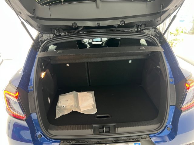 RENAULT Captur usata, con Lettore CD