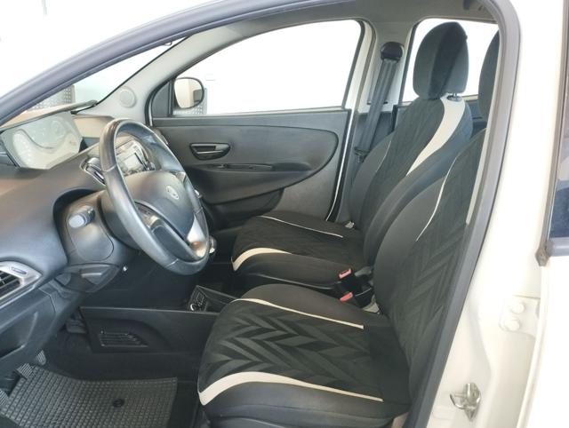 LANCIA Ypsilon usata, con Chiusura centralizzata