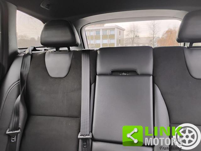 VOLVO XC60 usata, con Interni in pelle