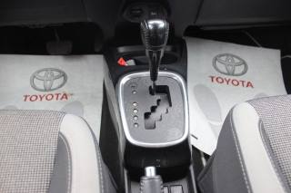 TOYOTA Yaris usata, con Sensore di luce