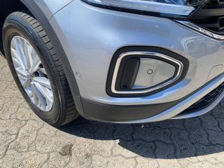VOLKSWAGEN T-Roc usata, con Airbag