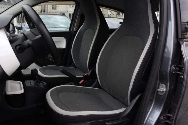 RENAULT Twingo usata, con Autoradio