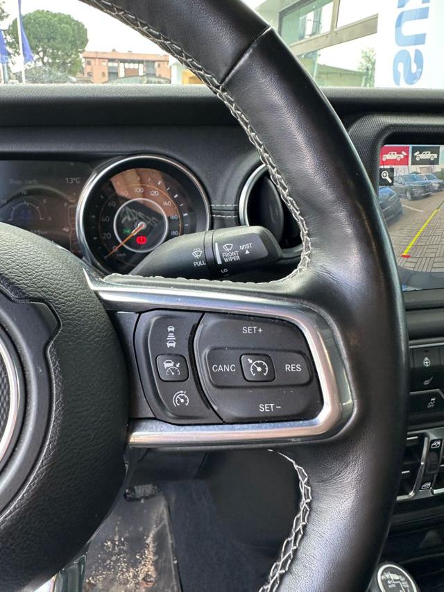 JEEP Gladiator usata, con USB