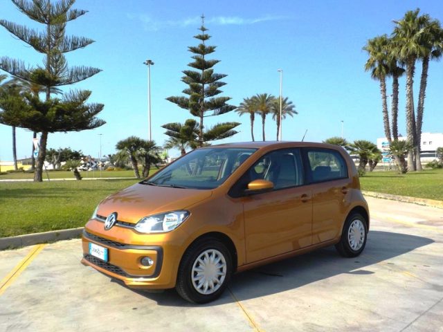 VOLKSWAGEN up! usata, con ABS