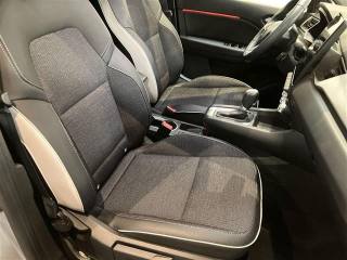 RENAULT Captur usata, con Volante in pelle