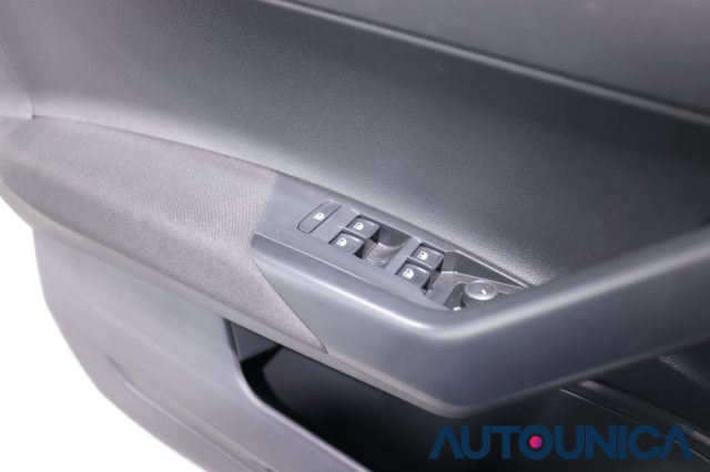 VOLKSWAGEN Polo usata, con Sensore di luce