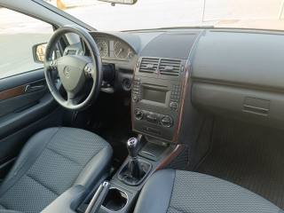 MERCEDES-BENZ A 150 usata 58