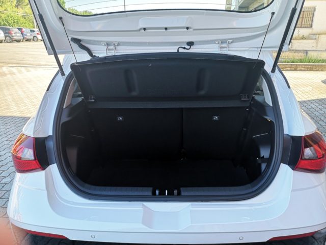HYUNDAI i20 usata, con ESP