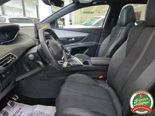 PEUGEOT 3008 usata, con USB