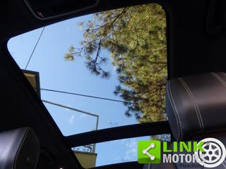 LAND ROVER Range Rover Velar usata, con Servosterzo