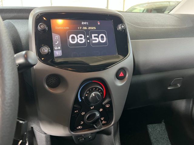 PEUGEOT 108 usata, con Autoradio digitale