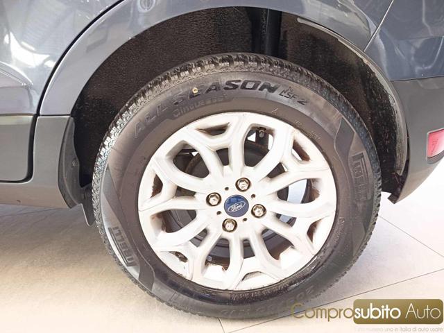 FORD EcoSport usata 26