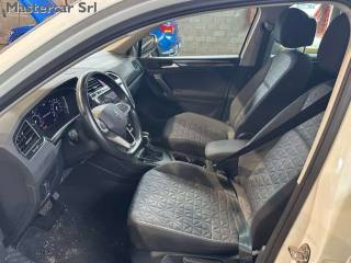 VOLKSWAGEN Tiguan usata, con Autoradio