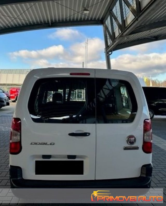 FIAT Doblo usata, con Sensore di pioggia