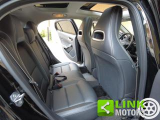 MERCEDES-BENZ GLA 200 usata, con Specchietti laterali elettrici