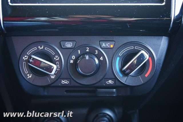 SUZUKI Swift usata, con Autoradio digitale