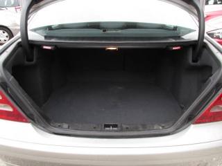 MERCEDES-BENZ C 200 usata, con Fendinebbia