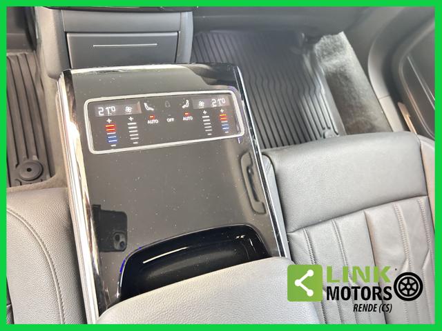 AUDI A8 usata, con Volante multifunzione
