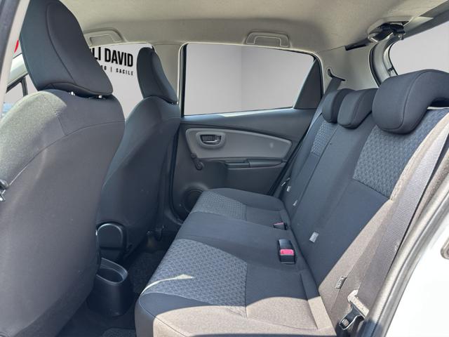 TOYOTA Yaris usata, con ESP