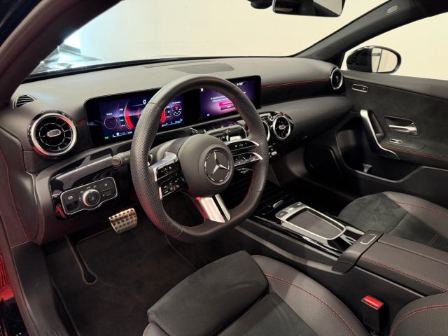 MERCEDES-BENZ A 220 usata, con Cronologia tagliandi