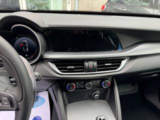 ALFA ROMEO Stelvio usata, con Controllo trazione