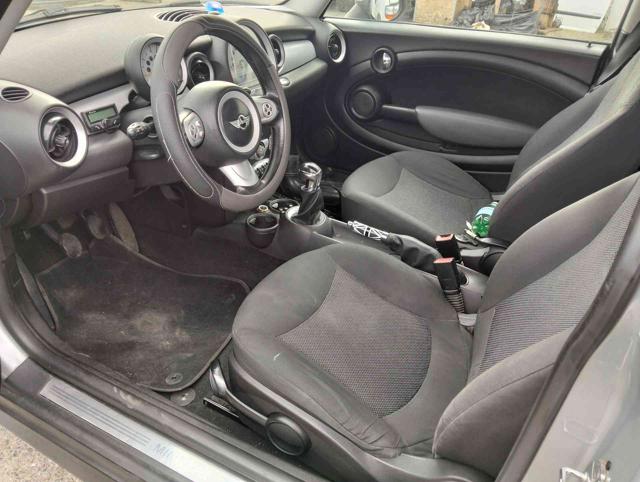 MINI Cooper usata 6